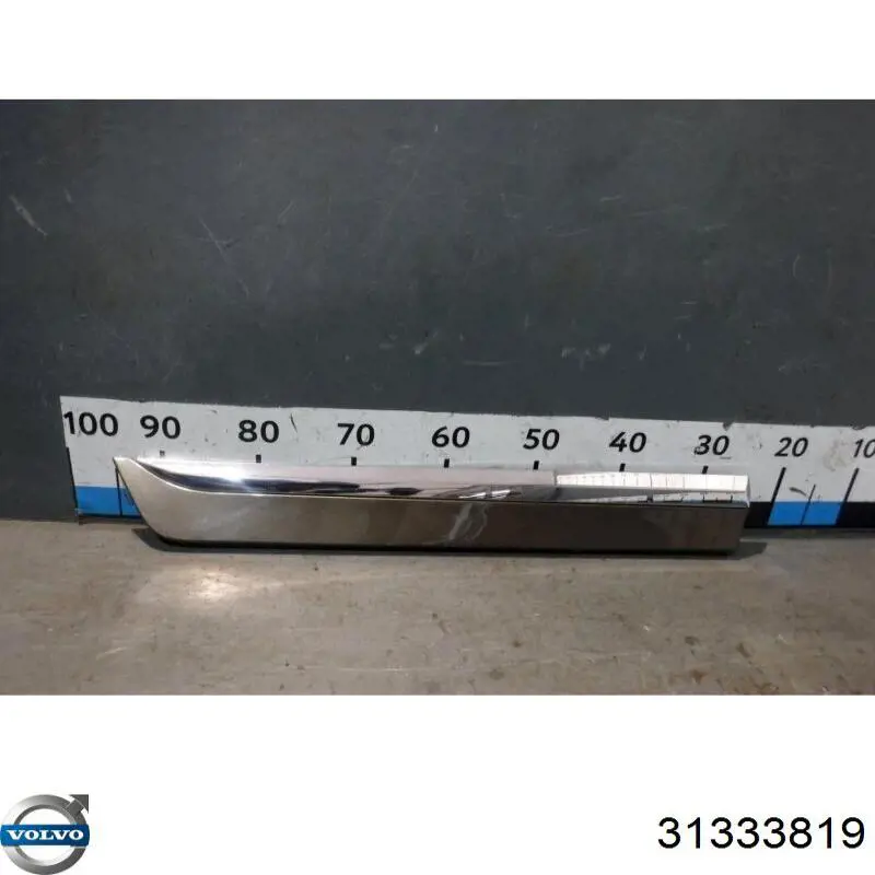 31333819 Volvo 
