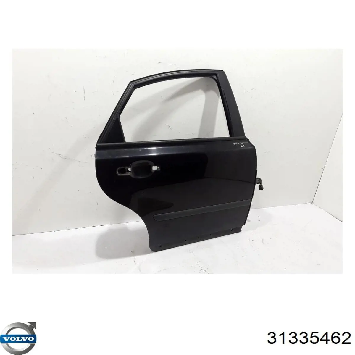 Двері задні, праві Volvo 31335462 ціна, від 84.55 USD