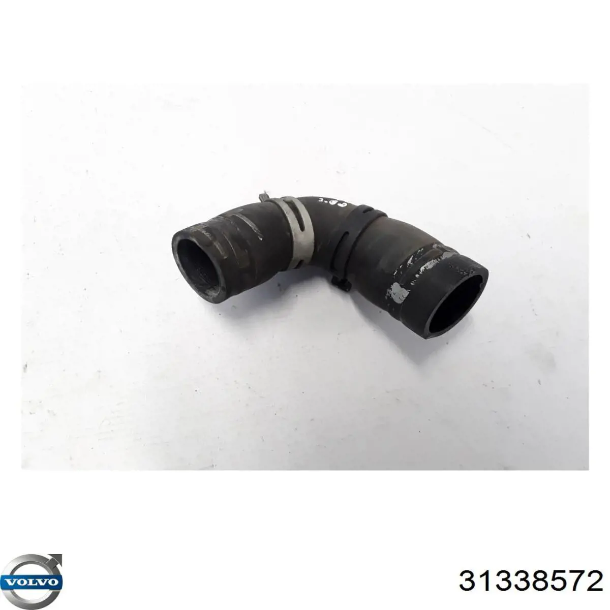Патрубок системи рециркуляції ВГ Volvo 31338572 ціна, від 19.24 USD