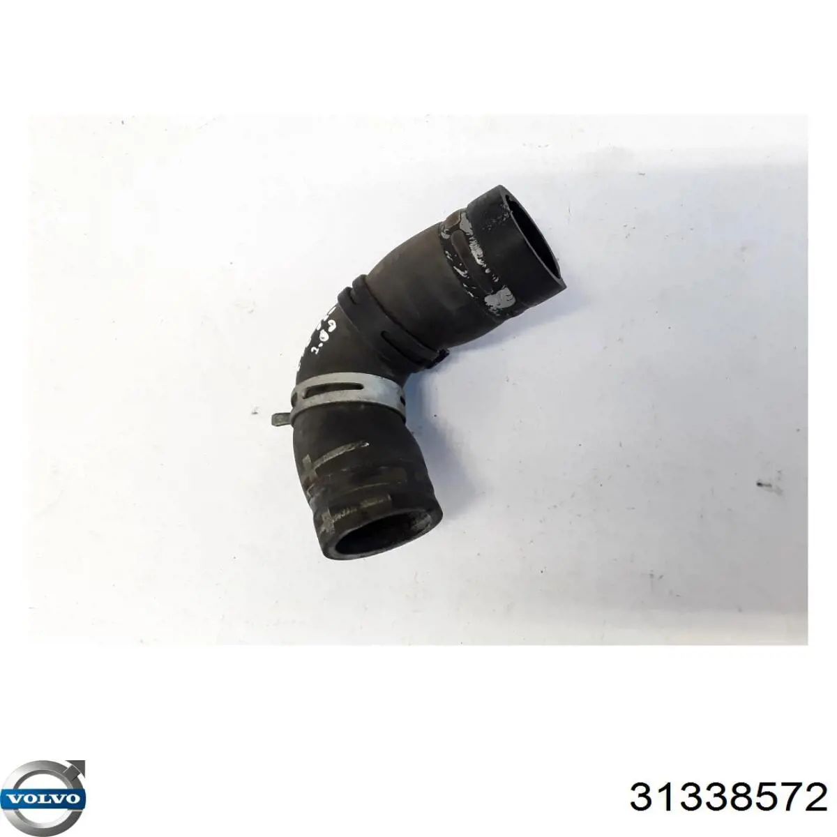 Купити 31338572 Volvo Патрубок системи рециркуляції ОГ EGR