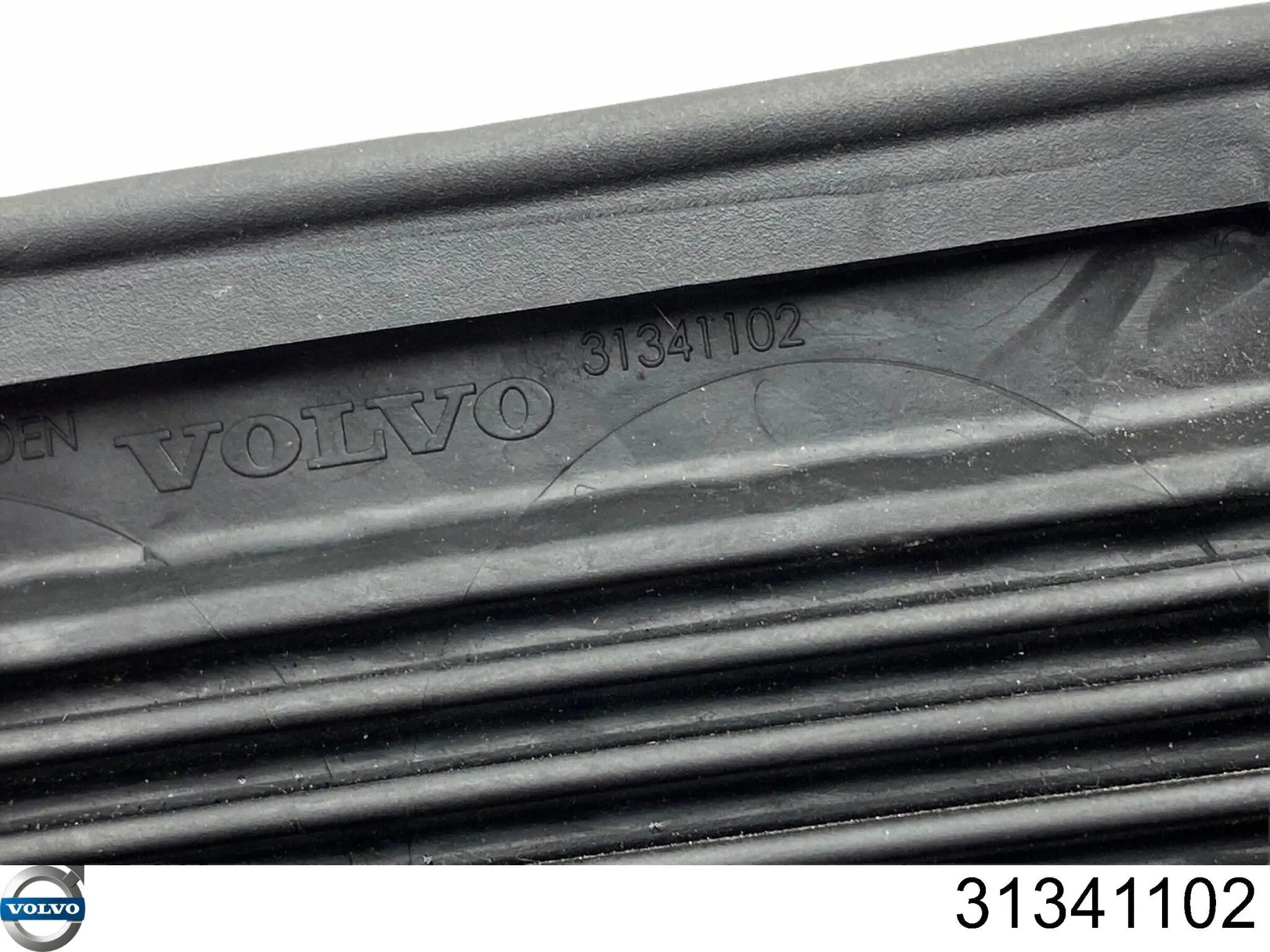 31341102 Volvo 