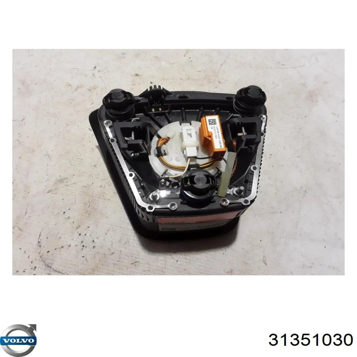 Подушка Айрбег водія Volvo 31351030 ціна, від 190.03 USD