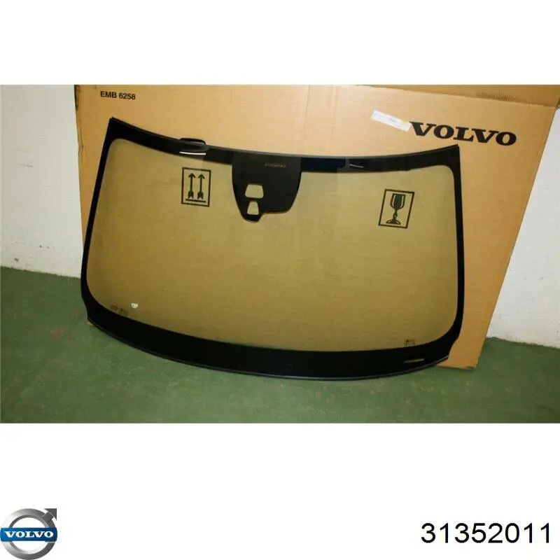 Купити 31352011 Volvo Вікно вітрове