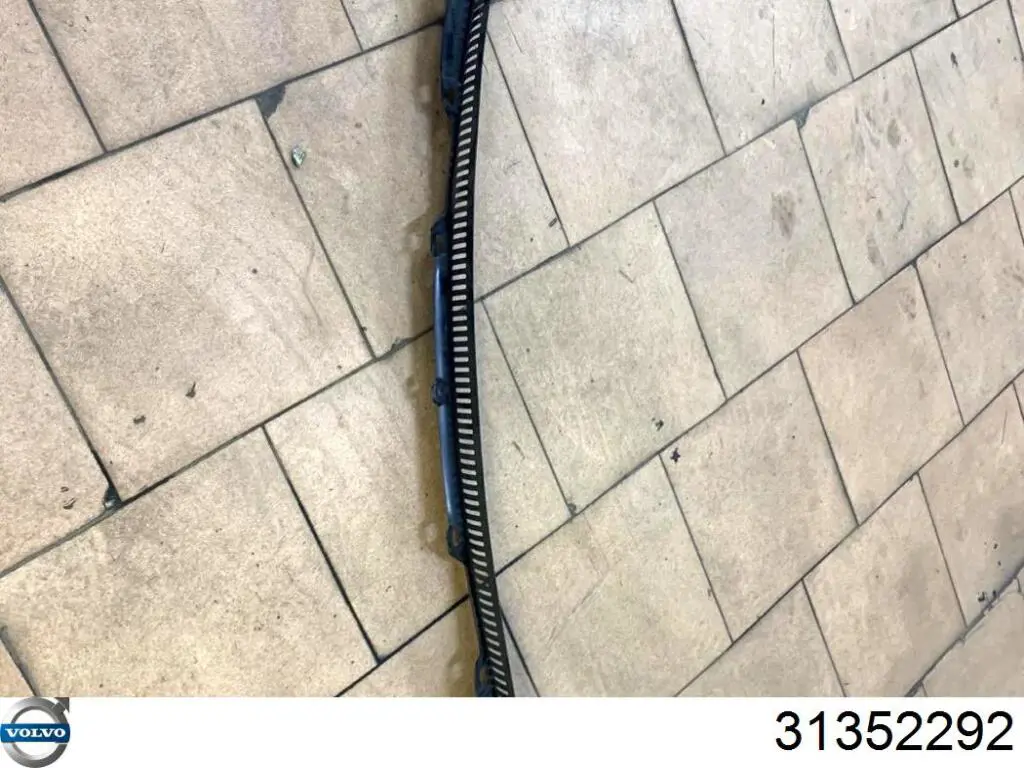 Купити 31352292 Volvo 