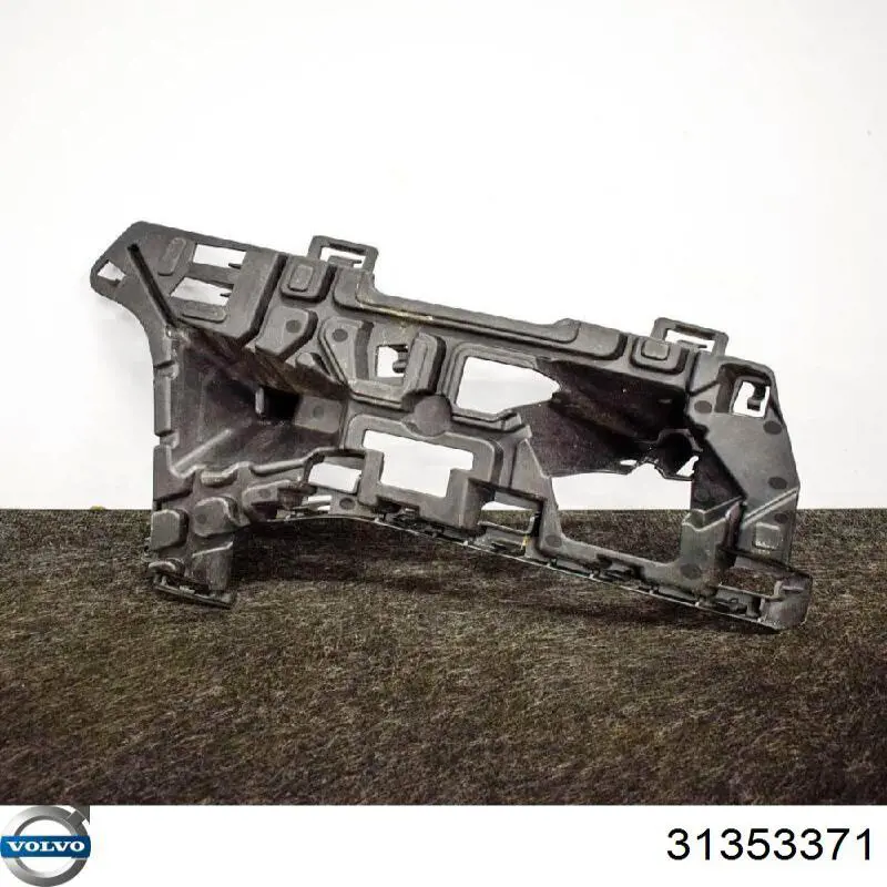 31353371 Volvo Праве кріплення переднього бампера