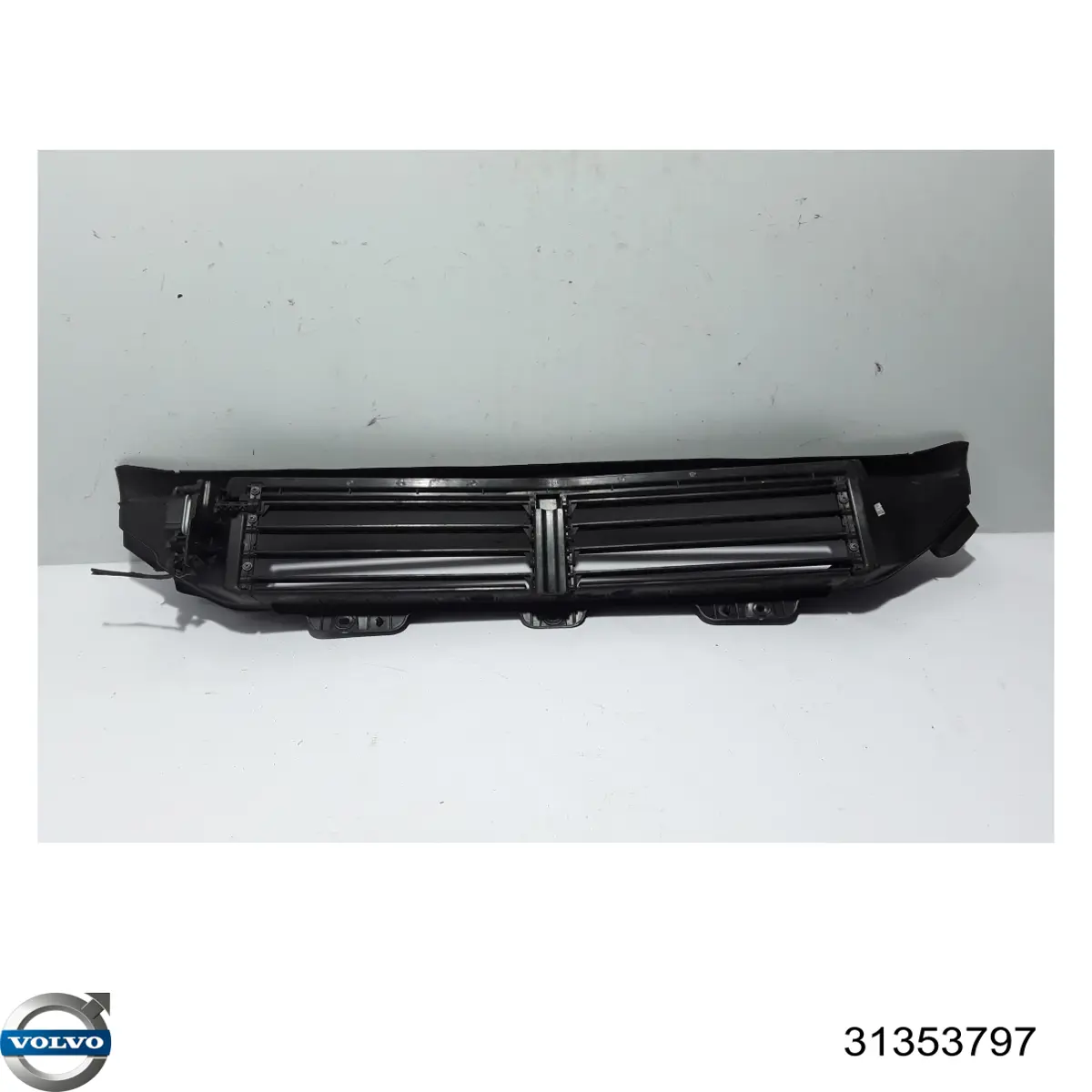 Жалюзі радіатора охолодження Volvo 31353797 ціна, від 187.43 USD