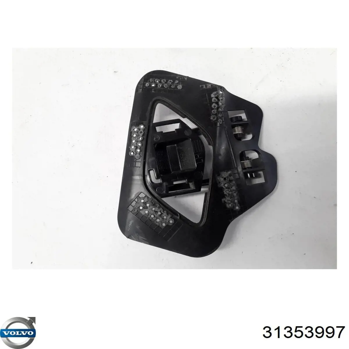 31353997 Volvo 