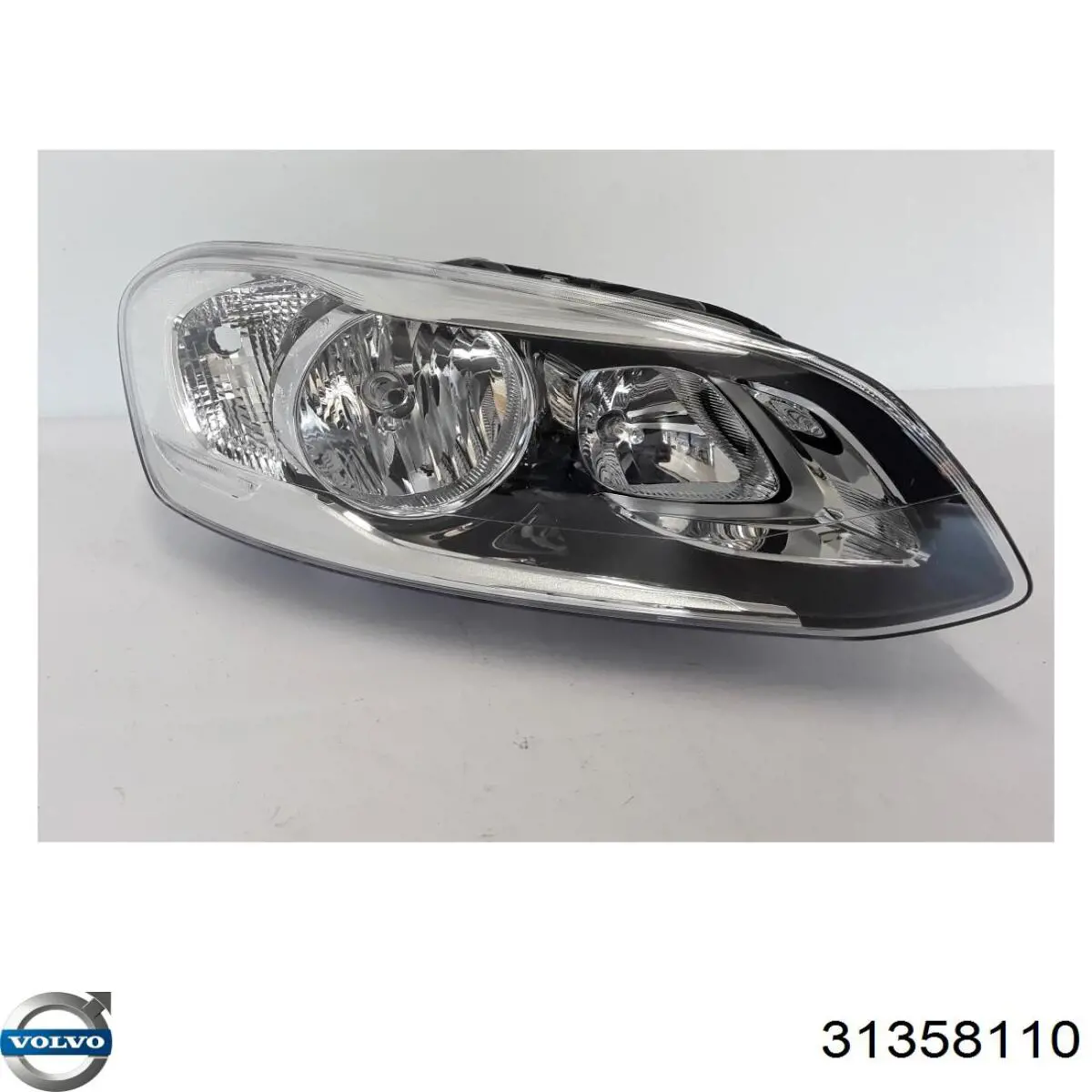 Фара права 31358110 Volvo