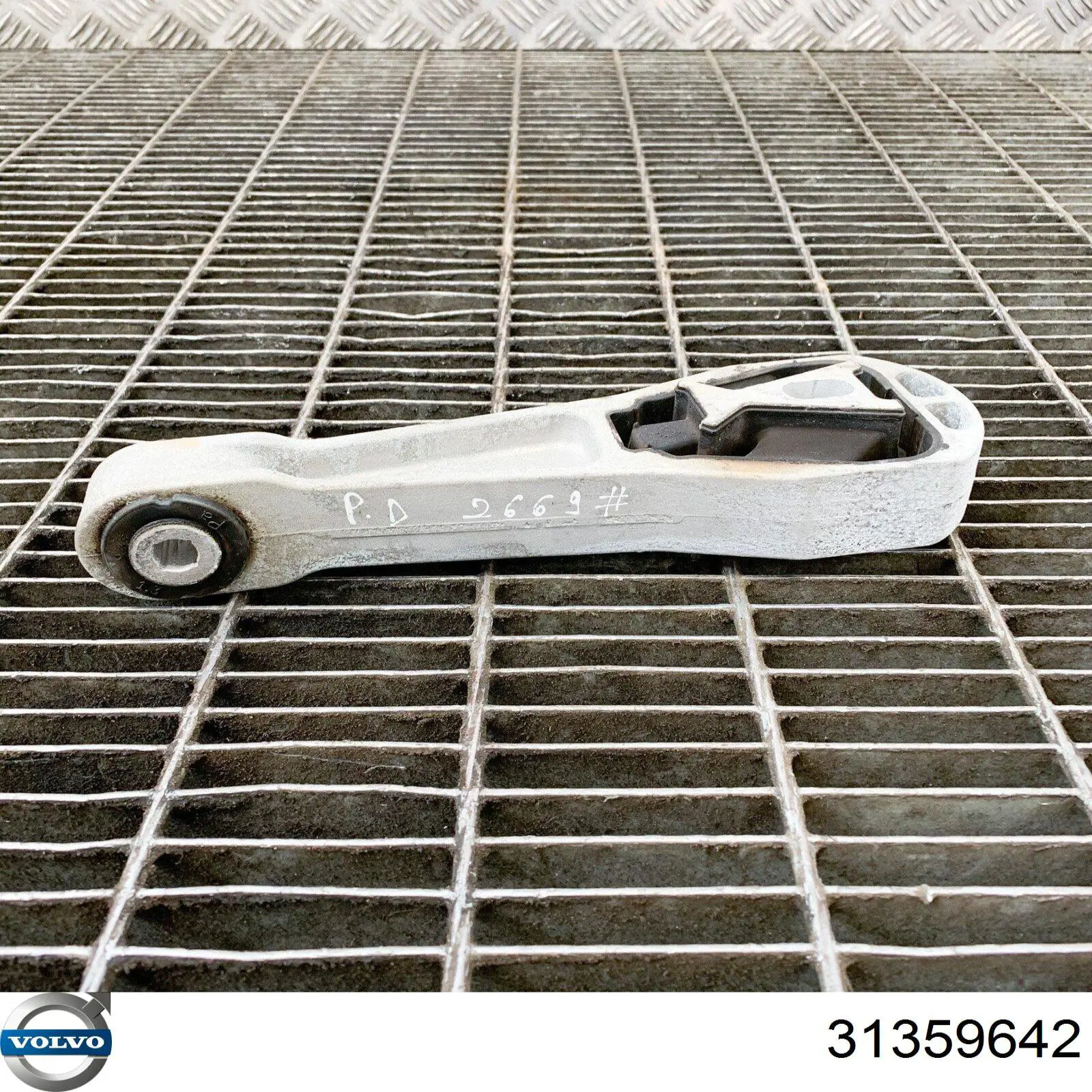 31359642 Volvo 
