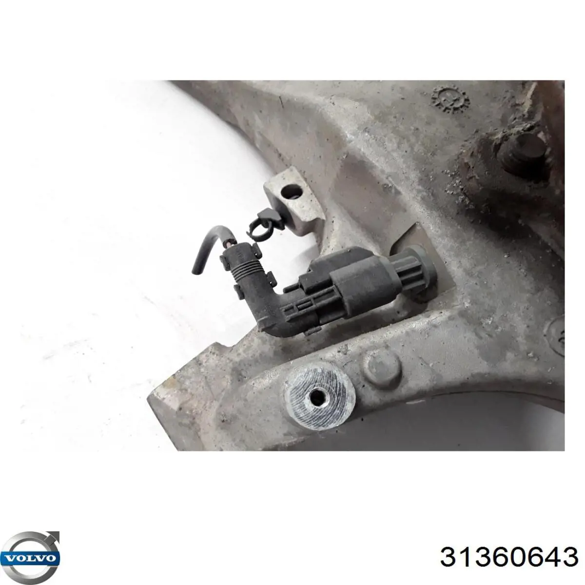 Купити 31360643 Volvo Кулак поворотний передній правий