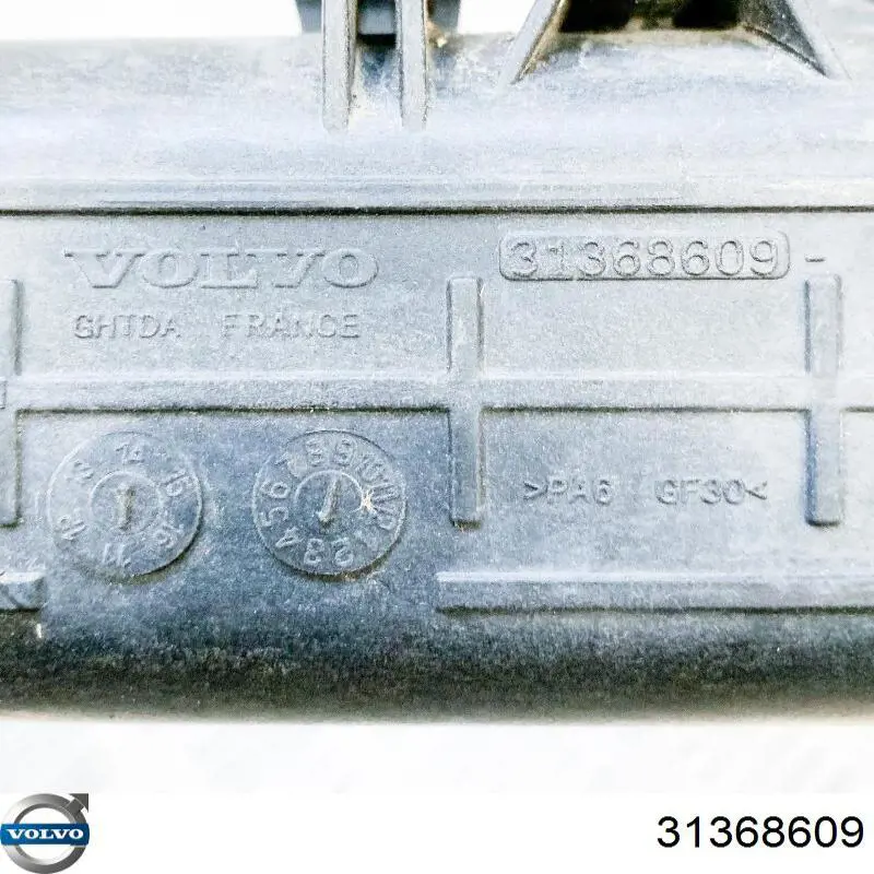 Шланг/патрубок интеркуллера 31368609 Volvo