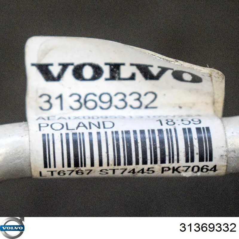 Шланг кондиціонера, від радіатора до випарника 31369332 Volvo