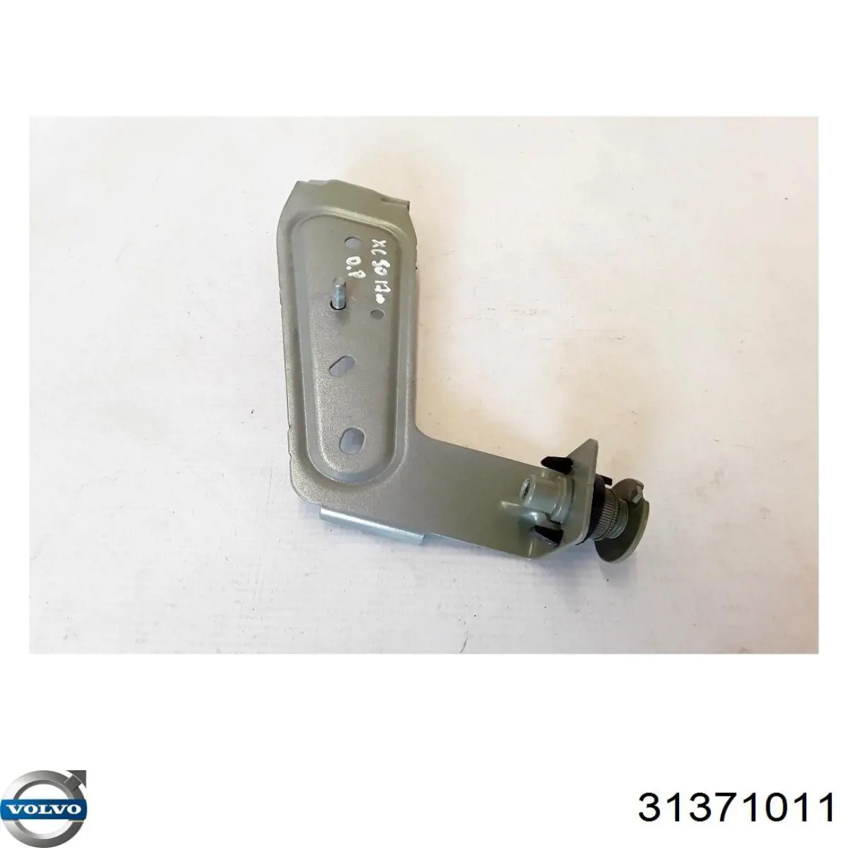 Кронштейн кріплення крила переднього правого, передній Volvo 31371011 ціна, від 29.14 USD