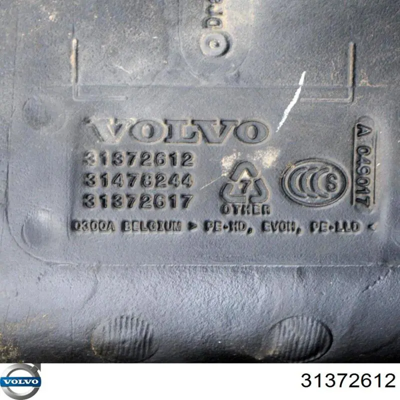 Бензобак Volvo 31372612