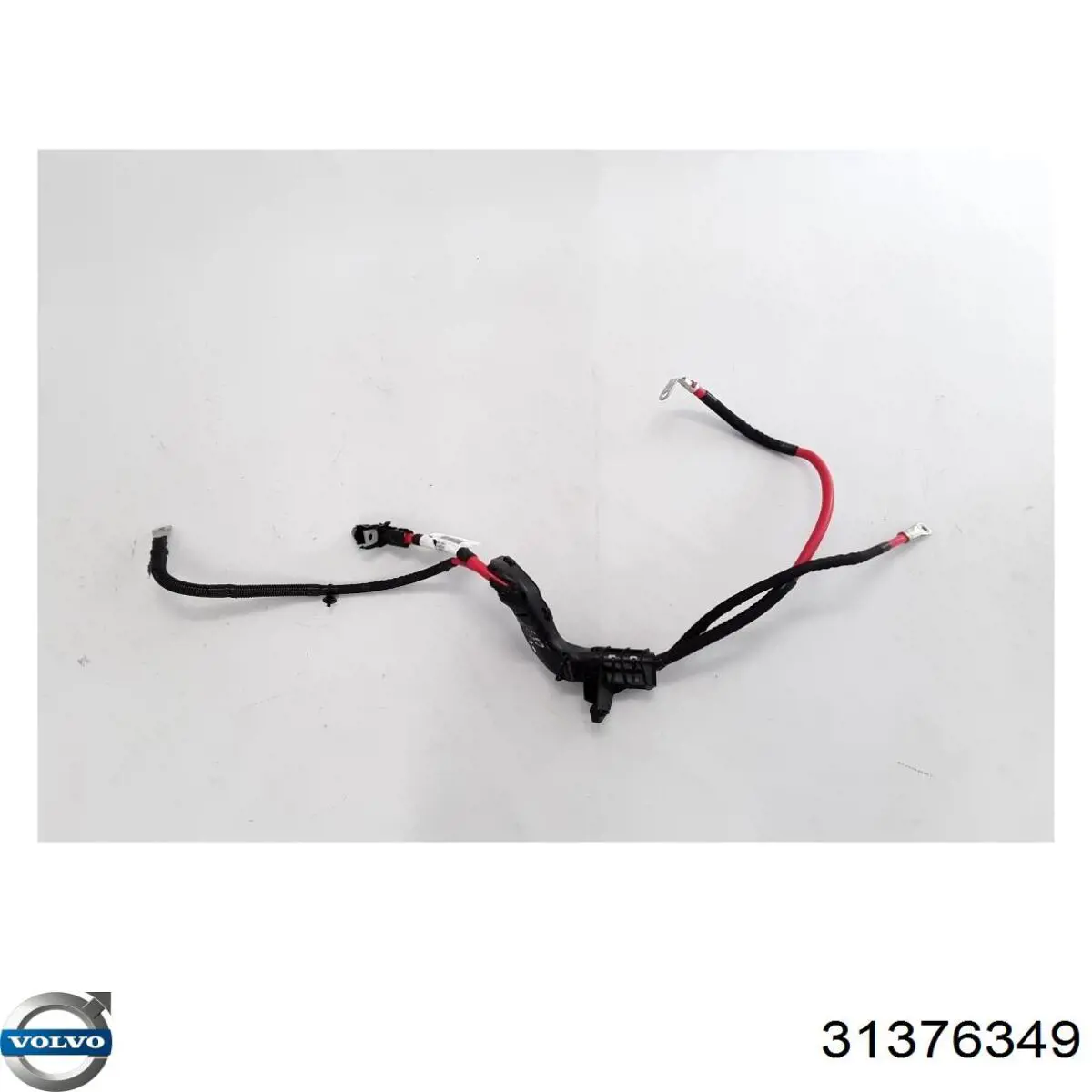 31376349 Volvo Кабель плюсової клеми акумулятора (АКБ)