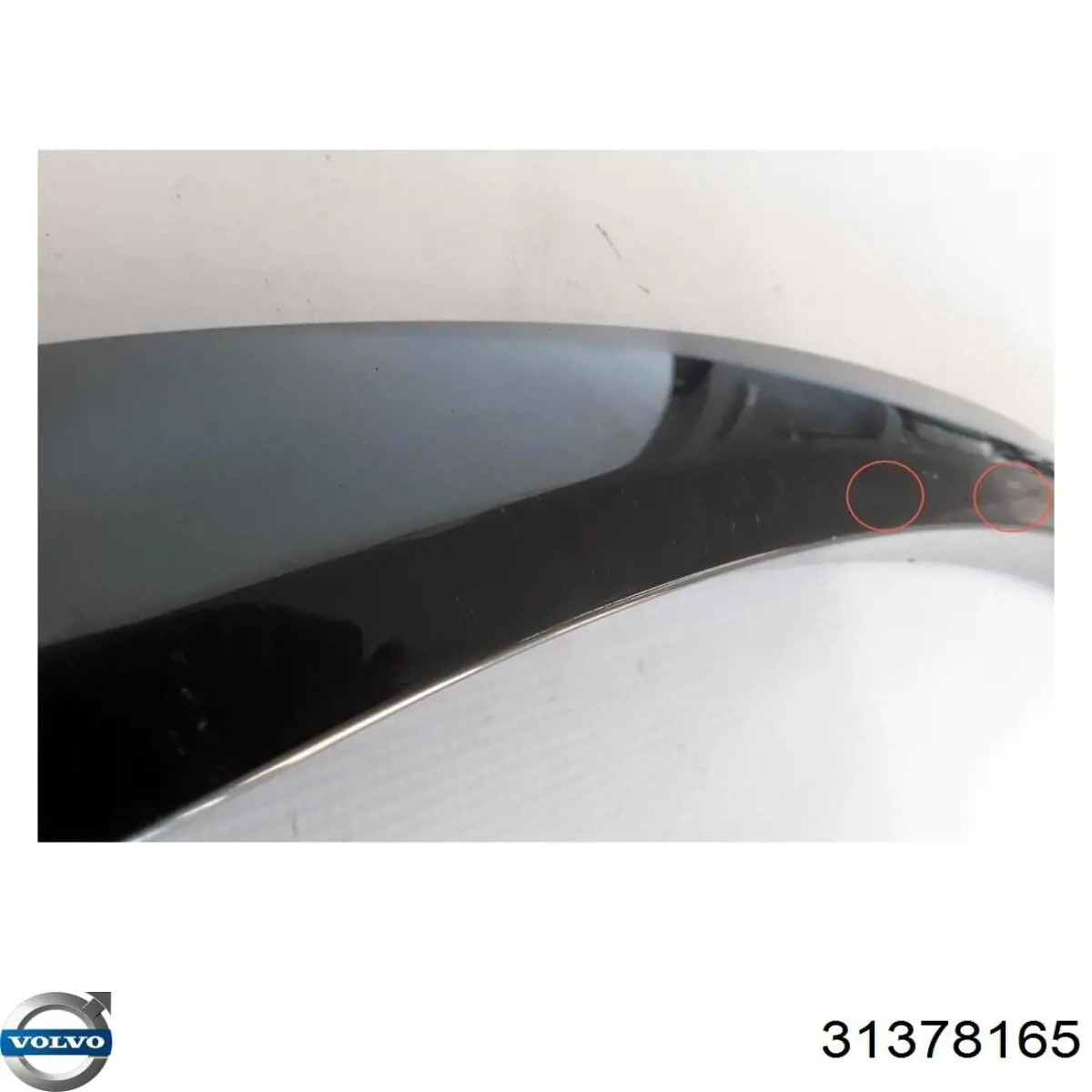 Розширювач задньої арки колеса, правий Volvo 31378165