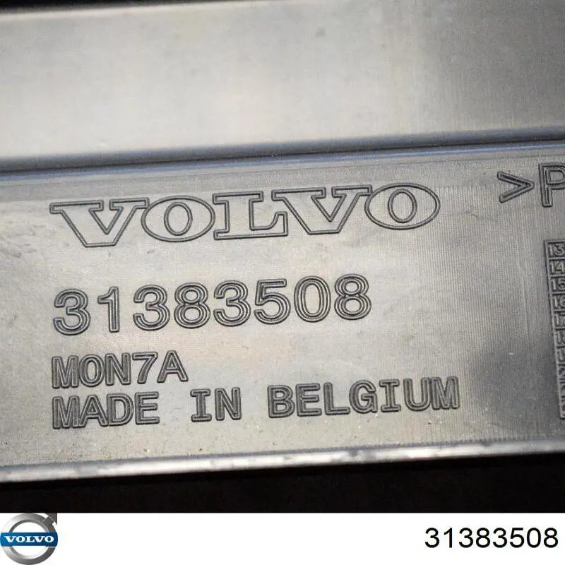 31383508 Volvo Накладка верхня передній панелі / супорта радіатора