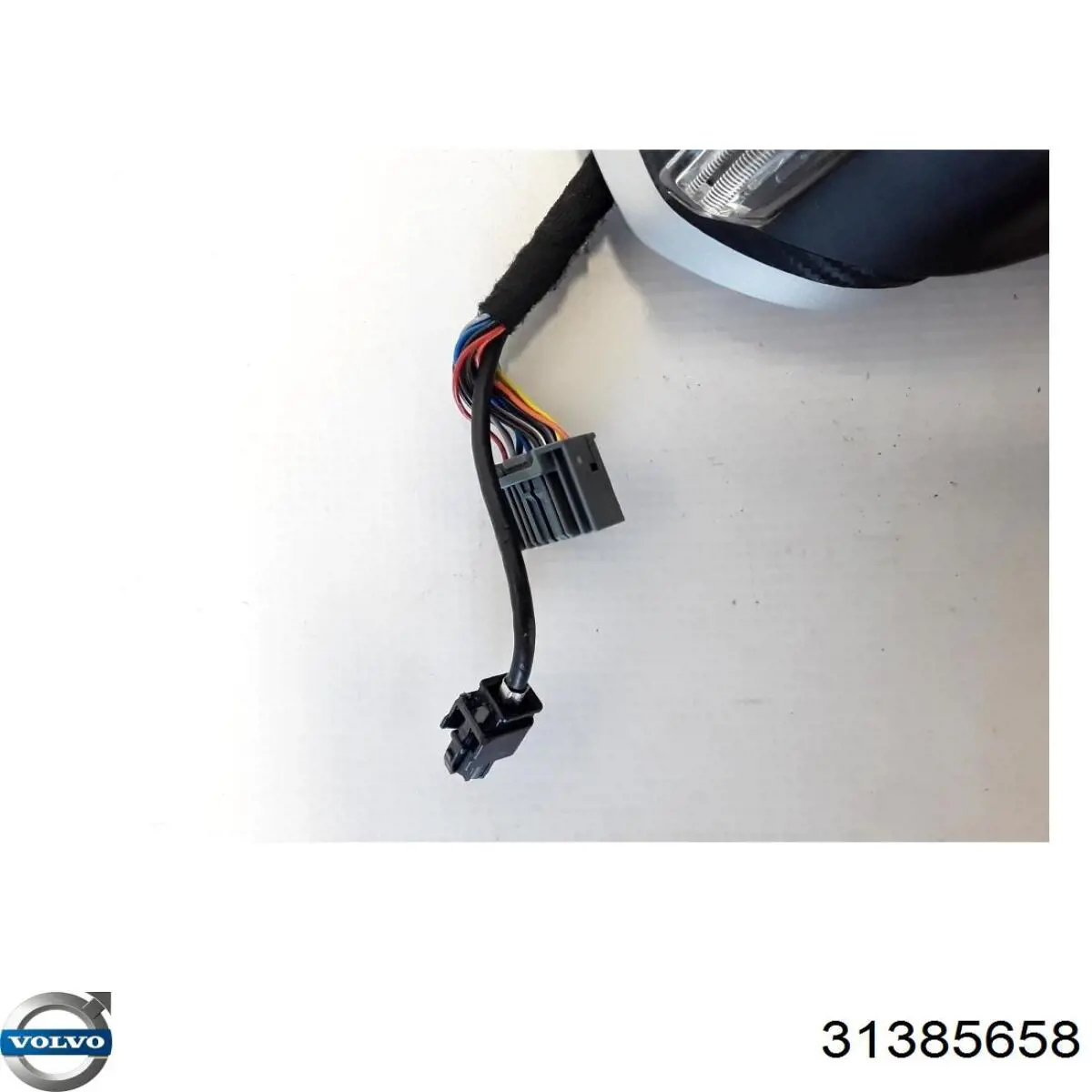Купити 31385658 Volvo Дзеркало праве