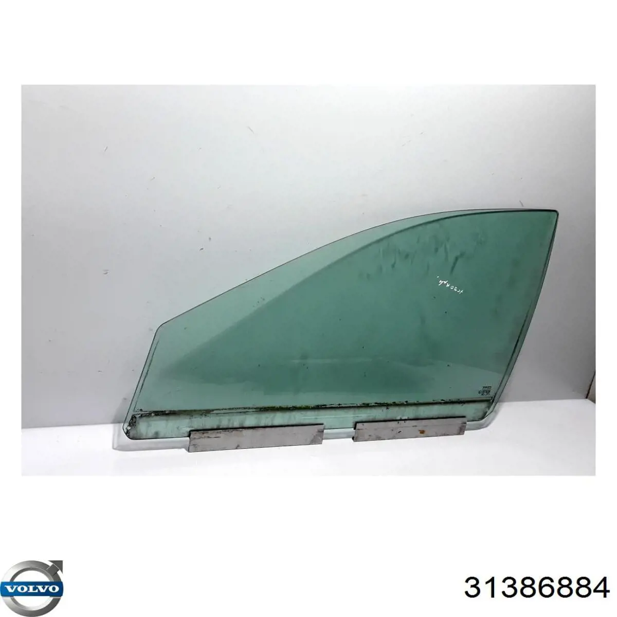 Скло передніх дверей, лівою XYG GS7202D301 ціна, від 34.35 USD