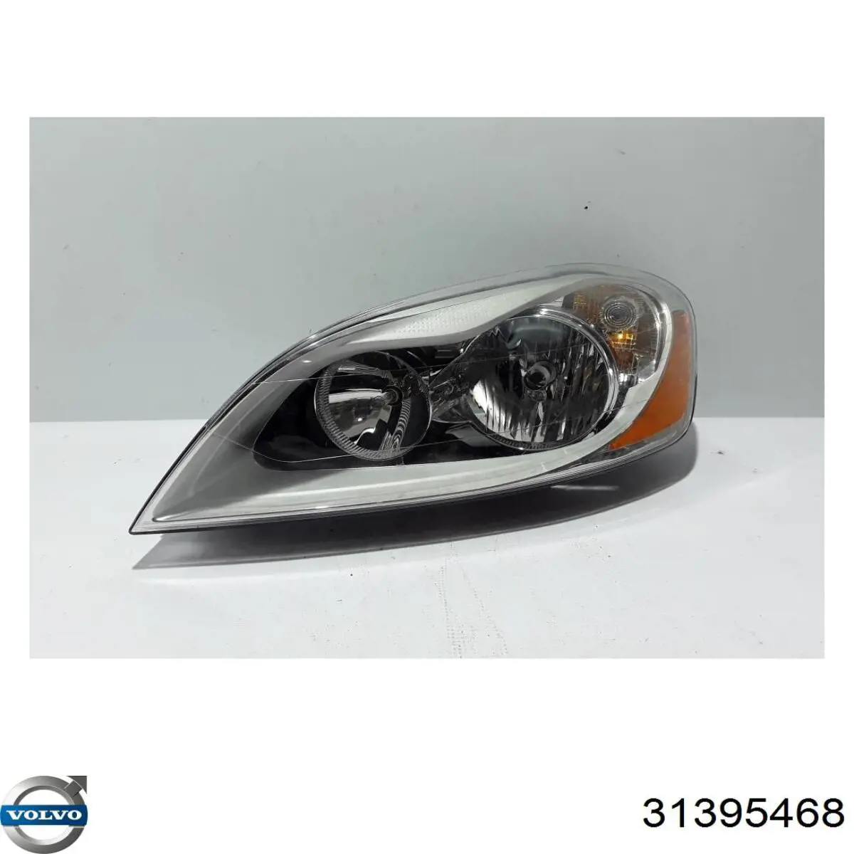 Фара ліва 31395468 Volvo