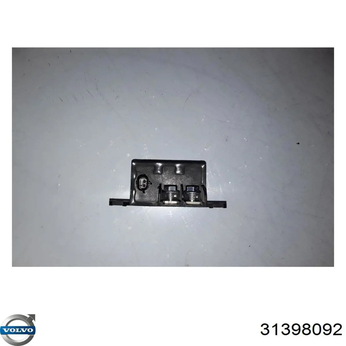 Купити 31398092 Volvo 