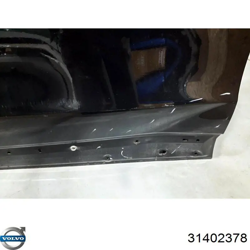 Двері передні ліві 31698770 Volvo