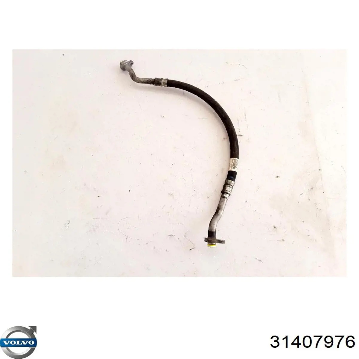 Купити 31407976 Volvo Шланг кондиціонера, від випарника до компресора