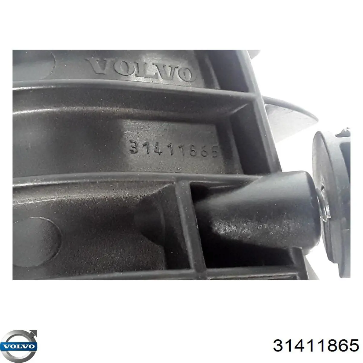 31411865 Volvo Колектор впускний