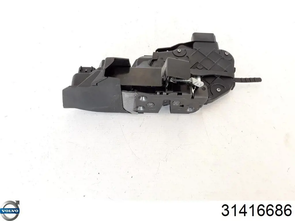 Замок передніх пасажирських дверей Volvo 31416686 ціна, від 76.10 USD