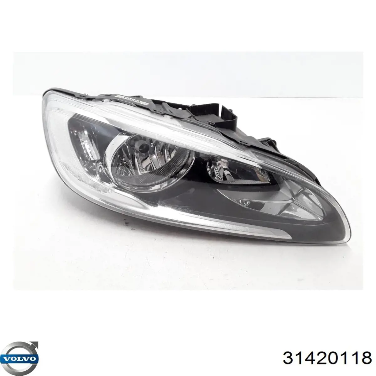 31420118 Volvo Основна фара - вставка