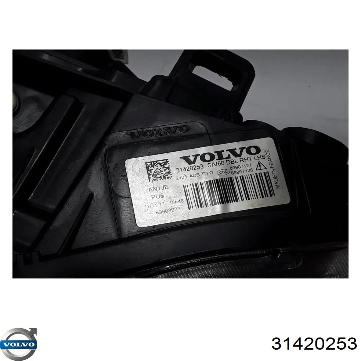 31353284 Volvo Фари
