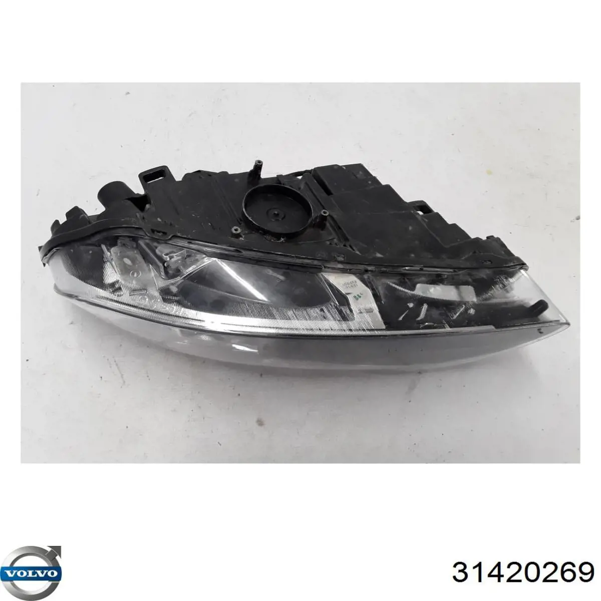 Фари Volvo 31420269 ціна, від 241.27 USD