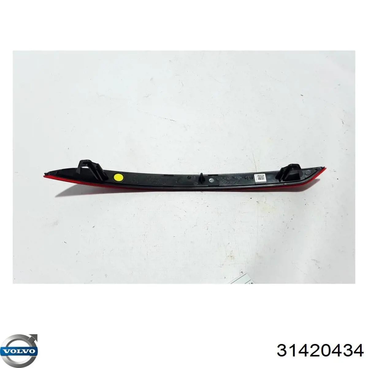 31420434 Volvo Правий катафот бампера