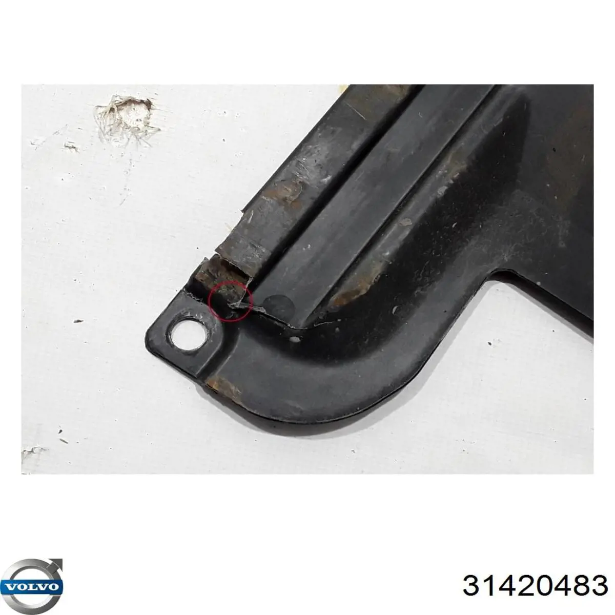 31420483 Volvo Захист днища, задній правий