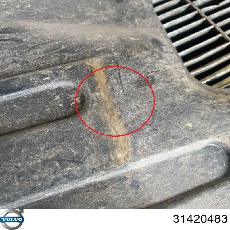 Захист днища, задній правий 31420483 Volvo
