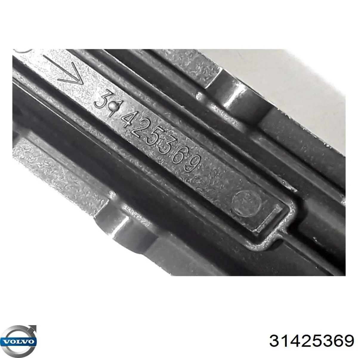 31425369 Volvo Повітропровід (дефлектор) радіатора, нижній