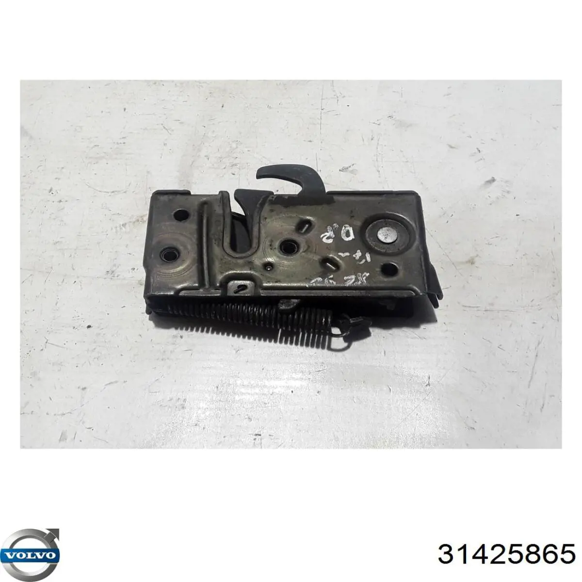 Замок капота, правий Volvo 31425865 ціна, від 119.77 USD