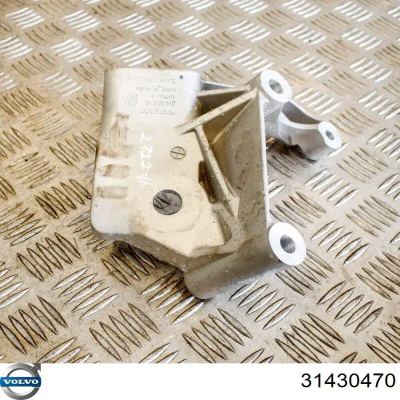 Кронштейн подушки (опори) двигуна, правої Volvo 31430470 ціна, від 31.67 USD