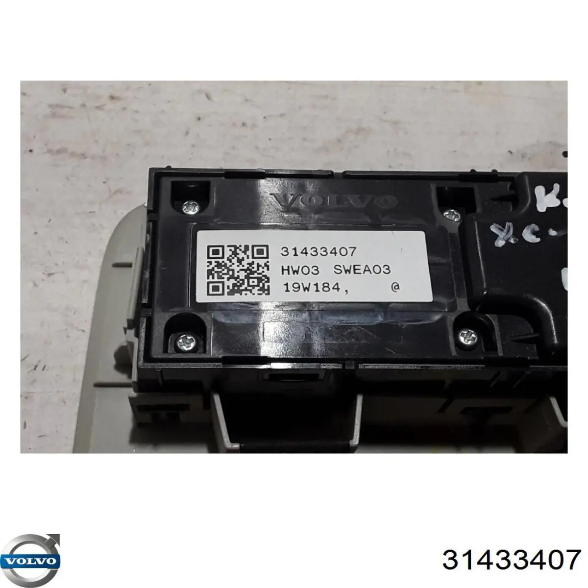 Кнопковий блок керування склопідіймачами передній лівий 31433407 Volvo