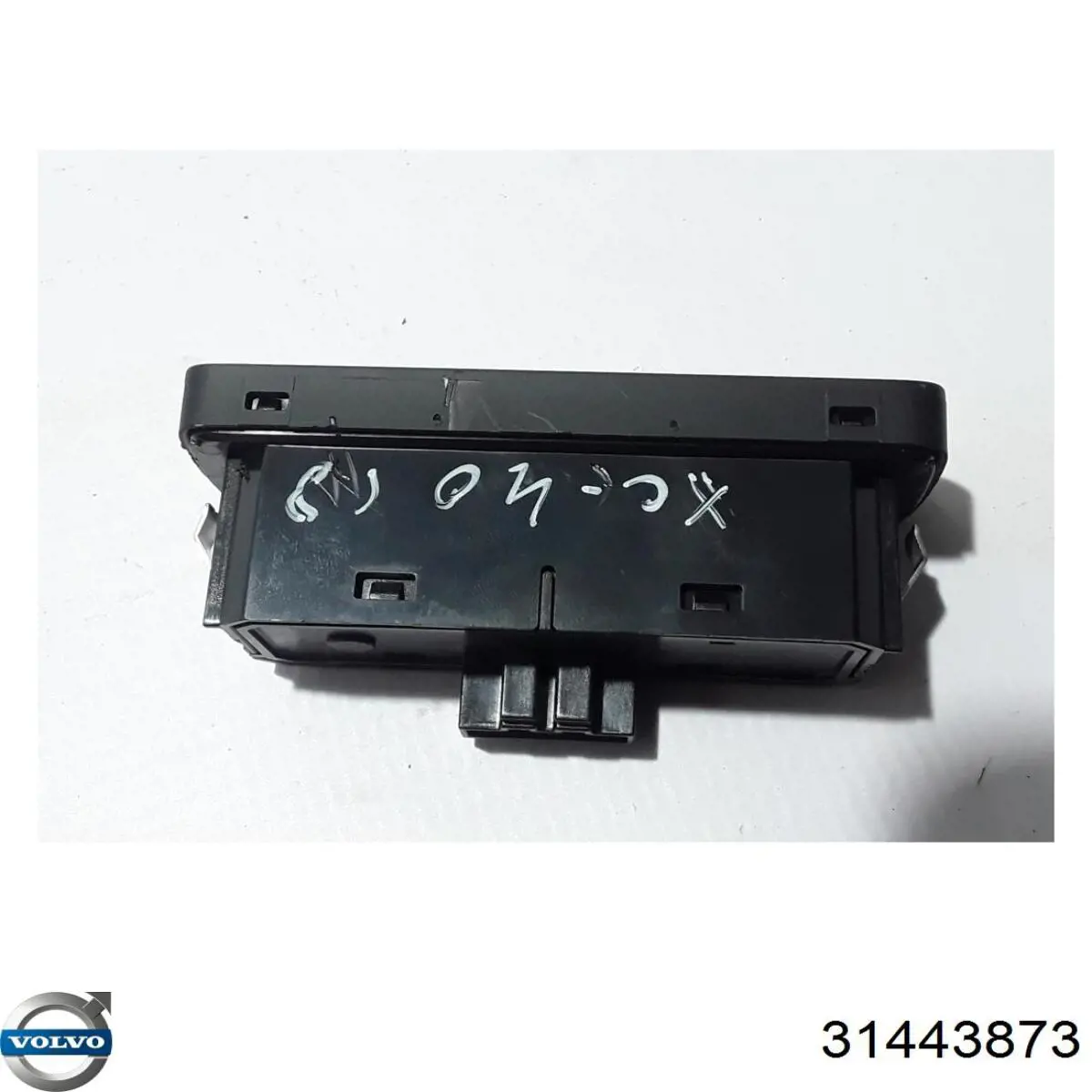 Перемикач світла фар, на "торпедо" Volvo 31376510