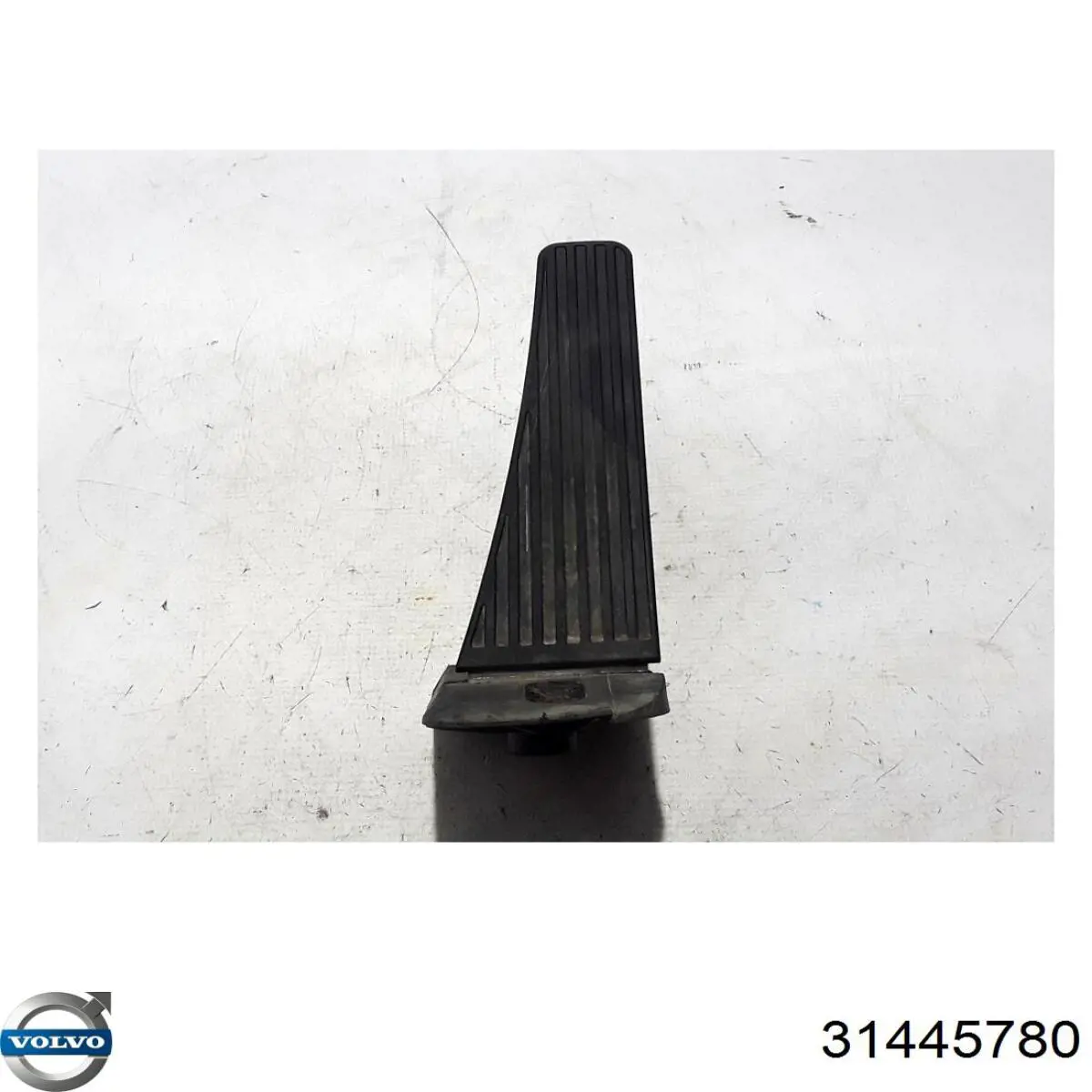 Підаль газу Volvo 31362510 ціна, від 22.83 USD