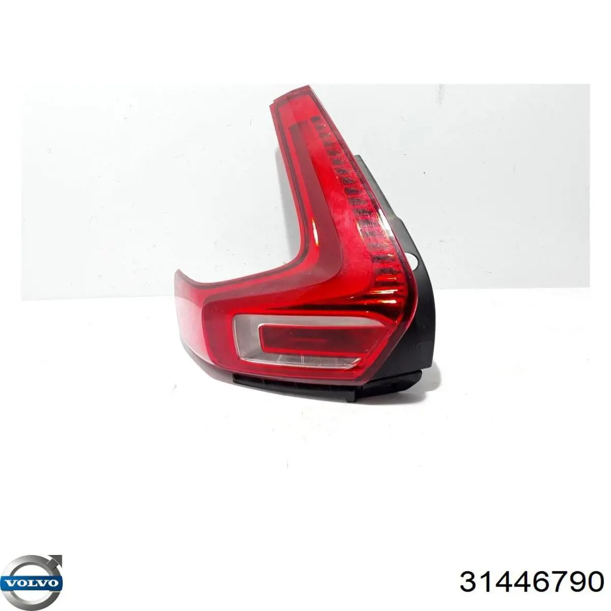 31446790 Volvo Задня ліва фара