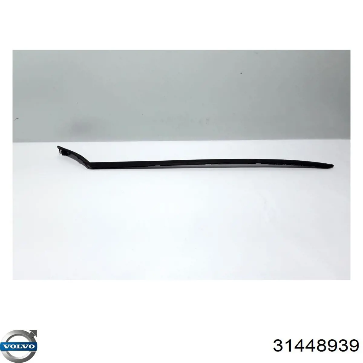 Молдинг лобового скла, лівий 31448939 Volvo