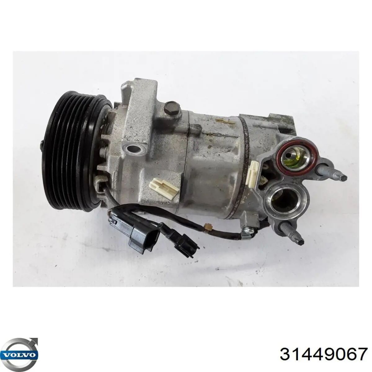 Компресор системи кондиціювання Volvo 31449067 ціна, від 238.31 USD