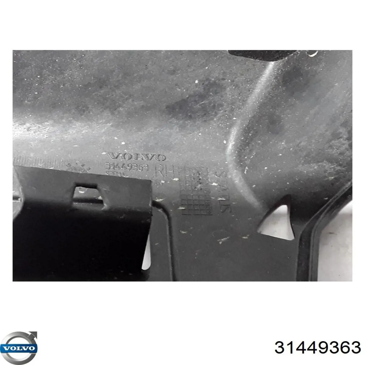 Кронштейн бампера переднього, зовнішній правий 31449363 Volvo