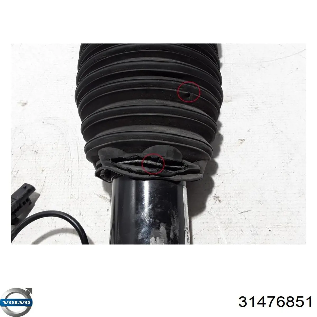 Купити 31476851 Volvo Амортизатор передній, правий