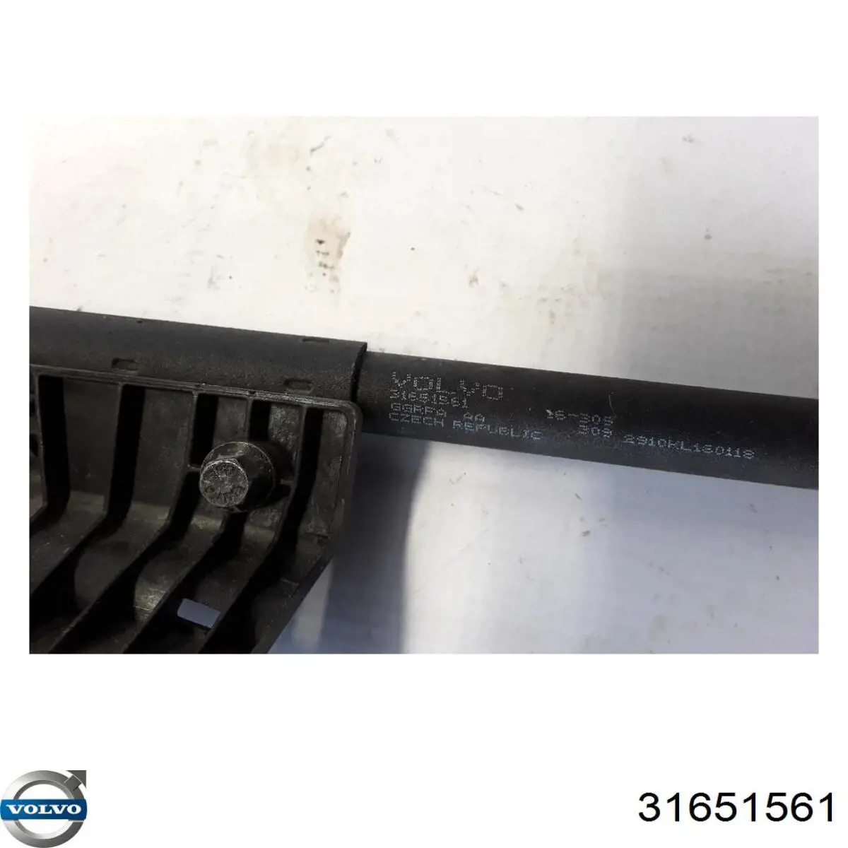 Купити 31651561 Volvo Кронштейн передньої панелі, лівий