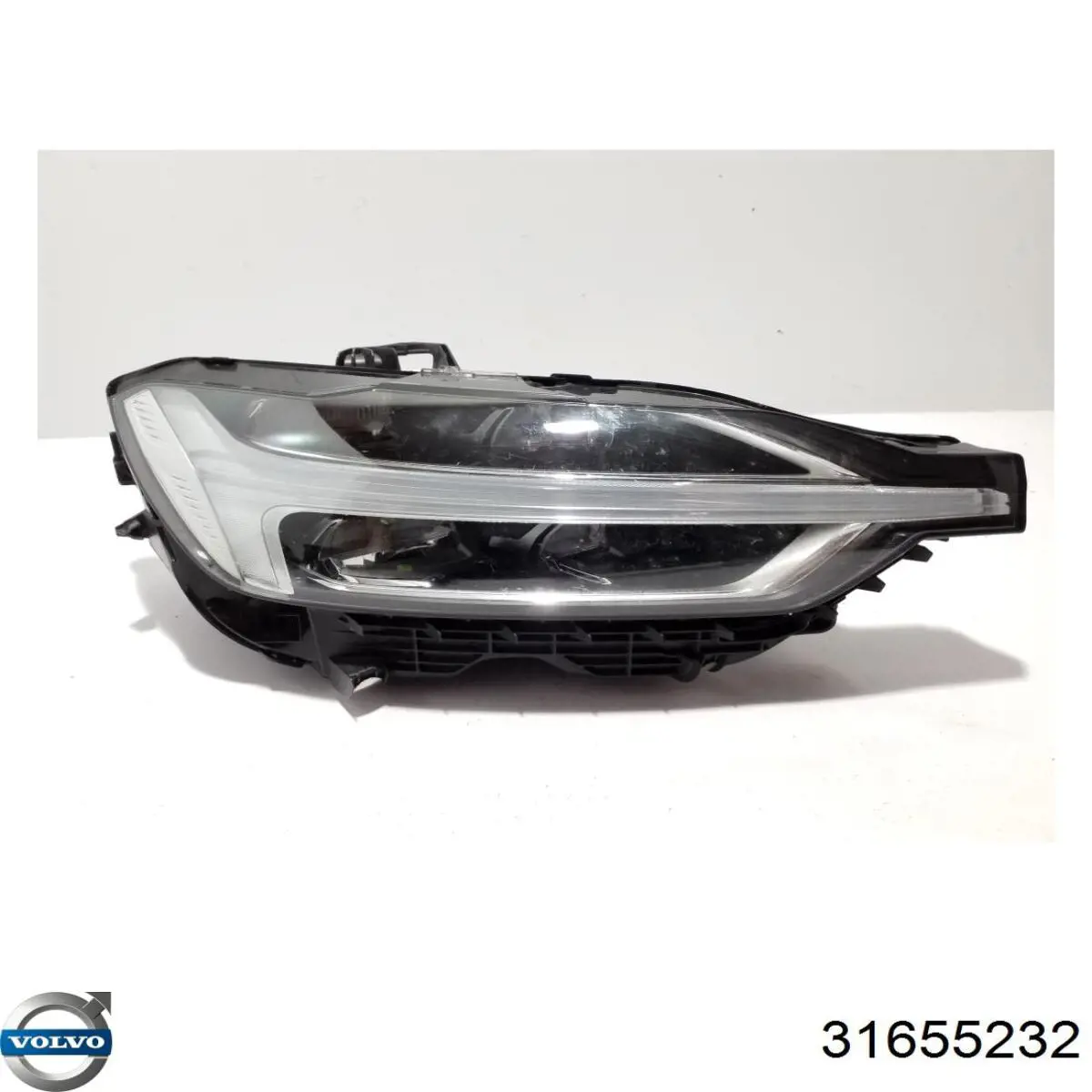 Основна фара - вставка Volvo 31655232 ціна, від 885.83 USD