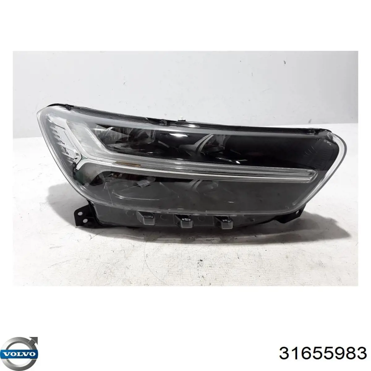 Основна фара - вставка Volvo 31655983 ціна, від 588.06 USD
