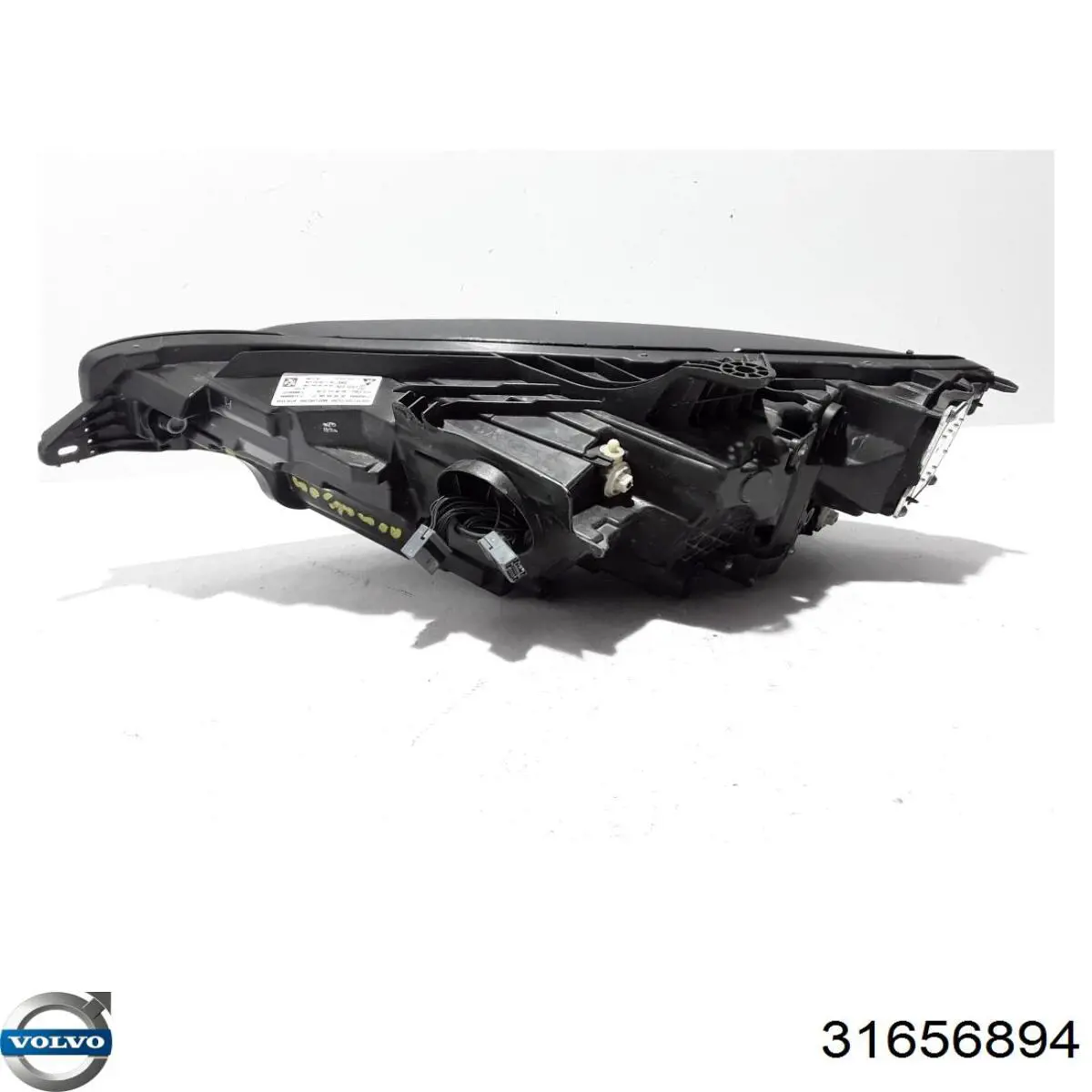 Фара передня права Volvo 32314191 ціна, від 783.68 USD
